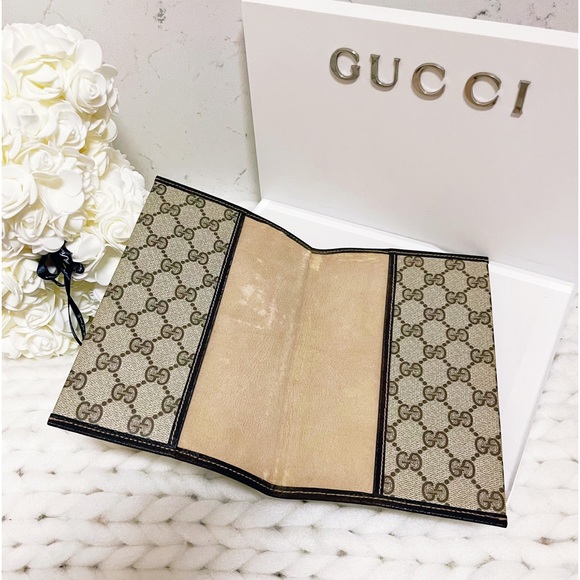 Authentic Gucci Home ULTRA RARE Collector’s Supreme T.V Guide Book Sleeve Set - Picture 7 of 11